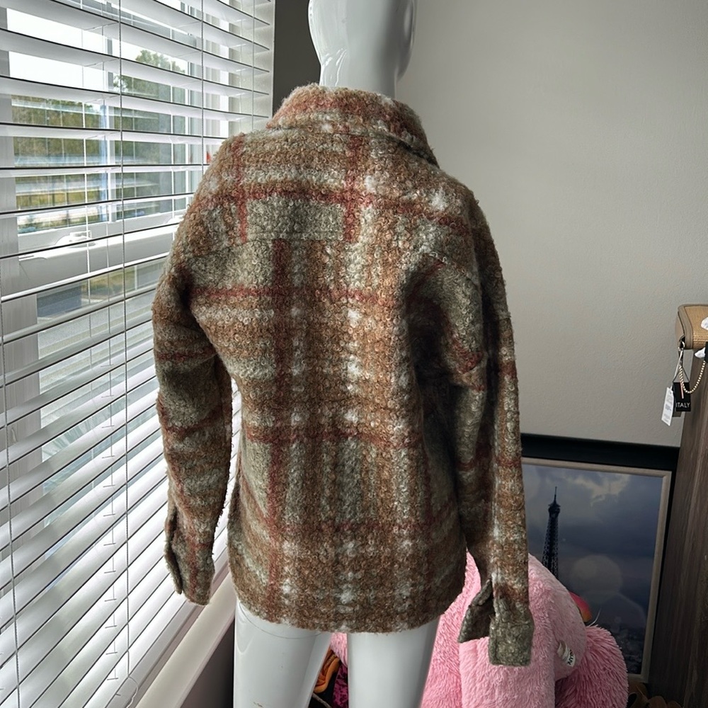 AUTRES FILLES SHACKET TOP NWT - Picture 2 of 6